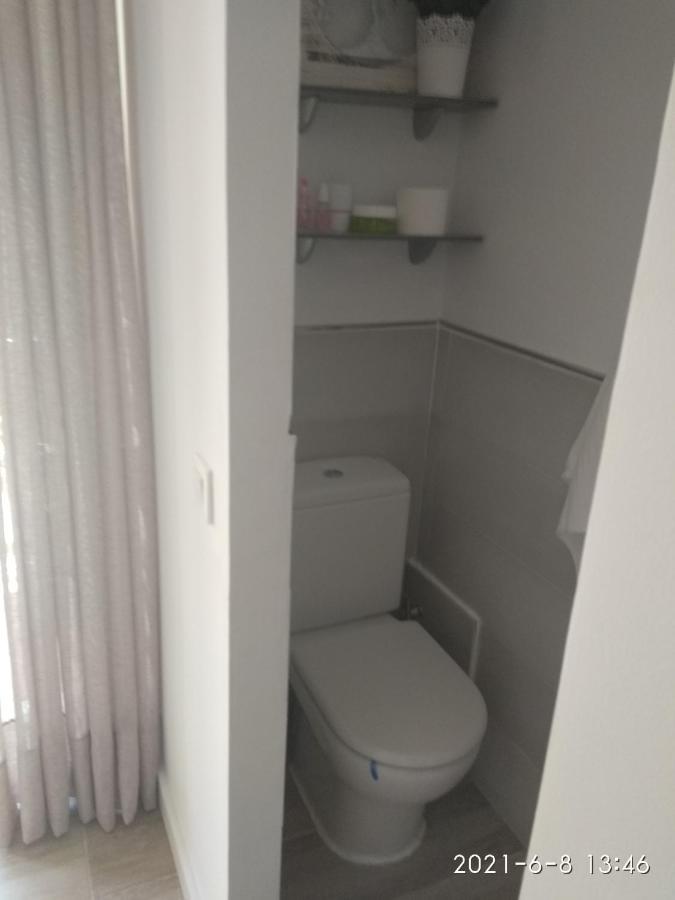 Habitacion Independiente Centrica フエンヒロラ エクステリア 写真